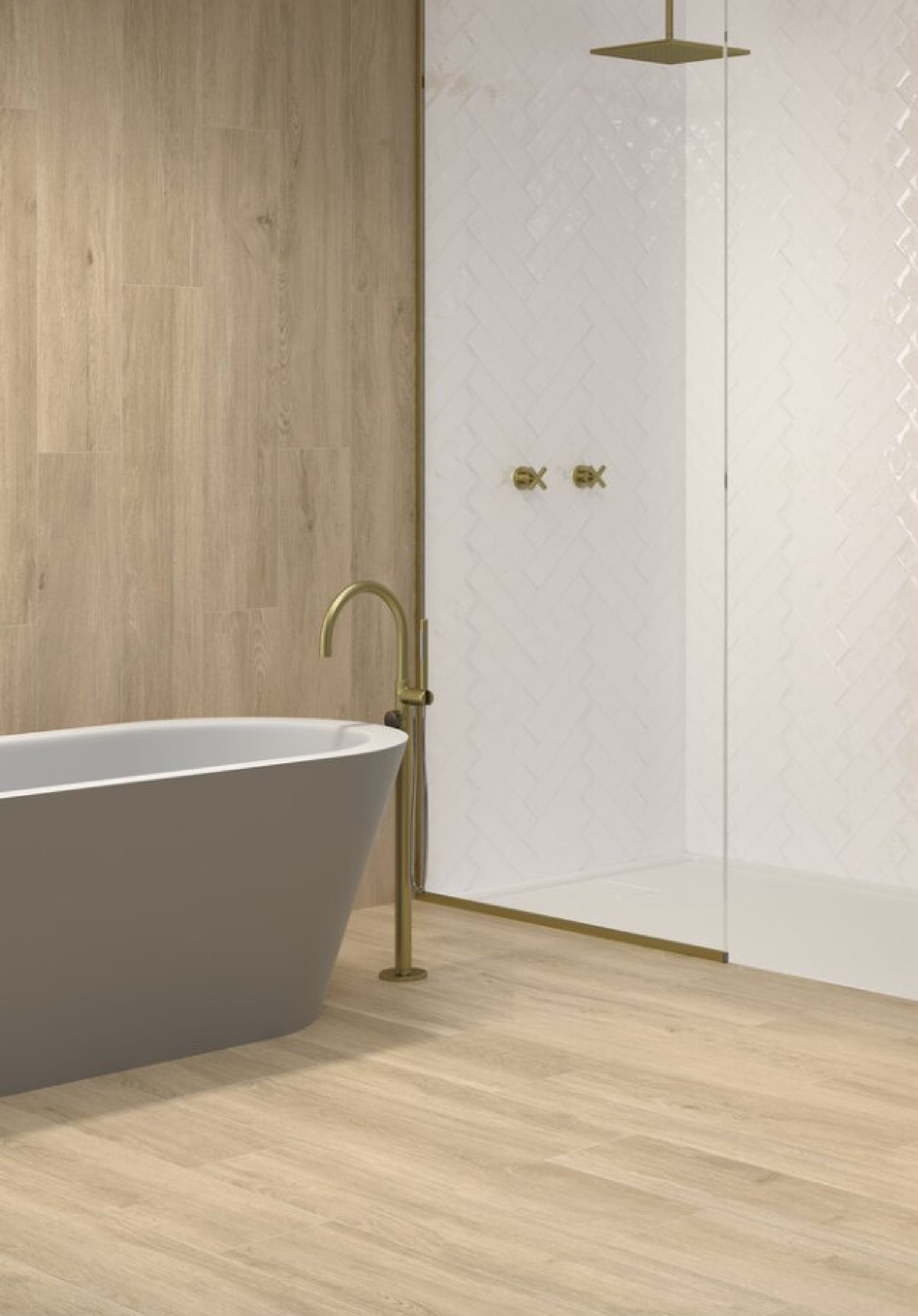BERNA Camel planks on the wall and floor beside a freestanding tub